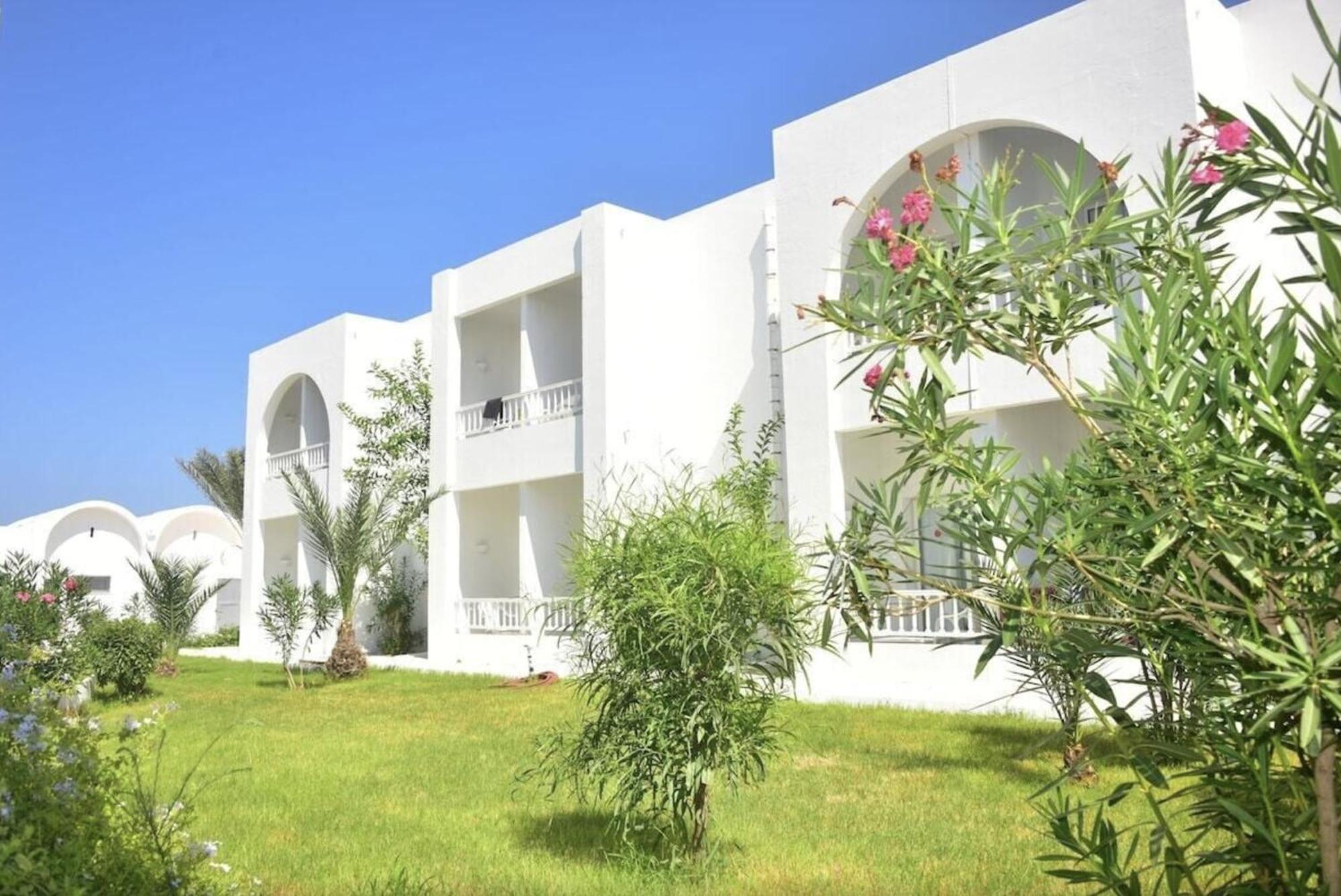 Triffa Tmk Marine Beach By Turismark מראה חיצוני תמונה